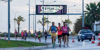 9 Eylül Yarı Maratonu için kayıt zamanı