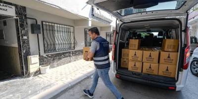 Büyükşehir ihtiyaç sahiplerine bir “alo” kadar yakın