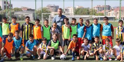 Buca Belediyesi’nden ücretsiz kick boks ve futbol kursları