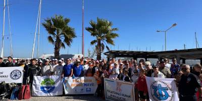 ​Urla'da kıyı ve deniz temizliği yapıldı