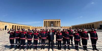 İtfaiyeciler Ata’nın huzuruna çıktı