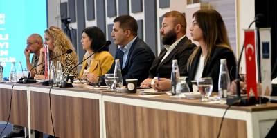 KUŞADASI BELEDİYESİ’NİN EKİM AYI MECLİSİNE ‘SOSYAL BELEDİYECİLİK’ DAMGA VURDU