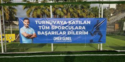 KUŞADASI BELEDİYESİ ‘GÖREV ŞEHİTLERİ KUPASI’ HALI SAHA FUTBOL TURNUVASI BAŞLADI