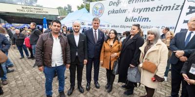 Başkan Tugay 12. Balkan Şenliği’nin açılışını yaptı  “Yürek yüreğe, omuz omuza çalışacağız”