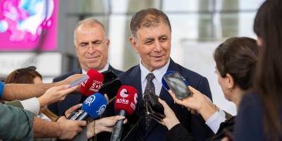 “İzmir’in sorunlarını çözen belediye başkanı olarak hatırlanmayı diliyorum”