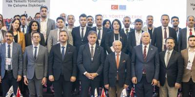 Başkan Tugay: Makam odalarını kaldırıyoruz