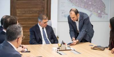 Bakan Tugay turizm temsilcileriyle buluştu