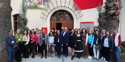 İzmir Öğretmen Akademileri Kapsamında ‘‘Felsefe ve Düşünce Akademisi’’ Gerçekleştirildi