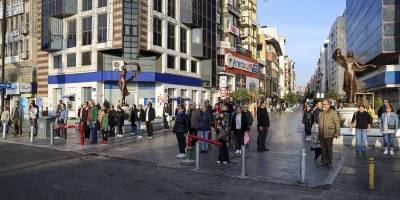 Binlerce Karşıyakalı “Ata’ya Saygı Zinciri” oluşturacak