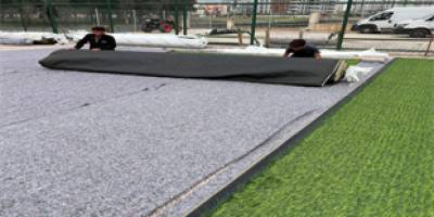 Büyükşehir’den gençlere beş yeni halı saha