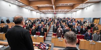 Büyükşehir Meclisi’nde bütçe görüşmeleri başladı