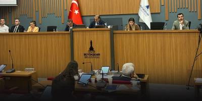 Büyükşehir’de gündem hasarlı iskele!