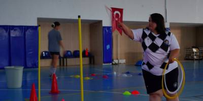 Çeşme Belediyesi’nden özel gereksinimli çocuklara engelsiz spor eğitimleri