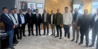 İzmir’de kentsel dönüşümde yeni dönem: Depremzedeler ve müteahhitlerden ortak hamlesi