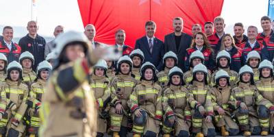İzmir’in yeni itfaiye memurları göreve hazır