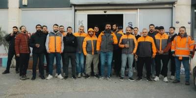 Kuryeler kontak kapattı... İzmir'de moto-isyan!