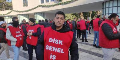 Engelli işçiyi 'havuz'a attılar!