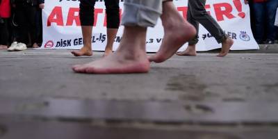 'Çıplak ayak' isyanı disiplinlik!