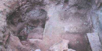 Afyonkarahisar'da kaçak kazı yapan 5 şüpheli gözaltına alındı