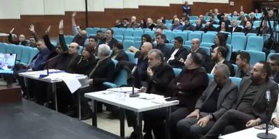 CHP Konak Grubu'nda Folkart çatlağı!