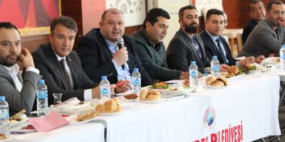 Menderes’te Muhtarlar Toplantısı Yapıldı