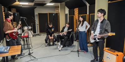 Stüdyo Kültürpark Kazakistanlı müzik grubuna kapılarını açtı