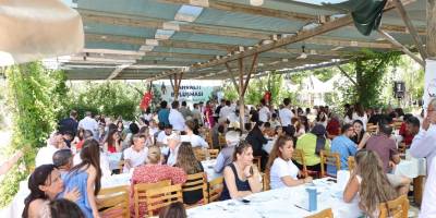*Kahramanmaraşlılar Bornova'da kahvaltı programında buluştu!* 
