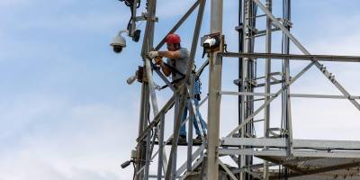 İzmir’in kritik haberleşme altyapısına güneş enerjili güvence