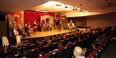 Çiğli’de Kültür Sanat Etkinlikleri Hız Kazandı: Salonlar Doldu, Taştı