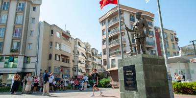 Karşıyaka’da Atatürk’ün izinde tarihe yolculuk