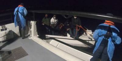 Türk kara sularına itilen 137 sığınmacı kurtarıldı