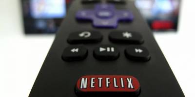 Netflix'ten kararsızlar için 'Bir Şeyler Oynat' seçeneği