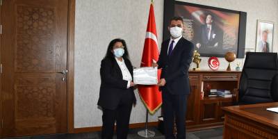 Denizli'de 66 yaşında liseyi bitiren kadının yeni hedefi tıp fakültesi