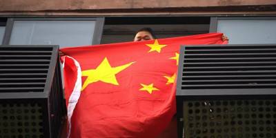 Çin Büyükelçiliği, ABD'yi 'Müslüman ülkelere ölüm götüren' şeklinde tasvir eden paylaşımını geri aldı