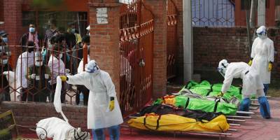 Hindistan'dan sonra Nepal'de de Kovid-19 vaka sayısı hızla artıyor