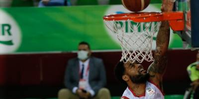 Pınar Karşıyaka: 80 - Beşiktaş Icrypex: 81