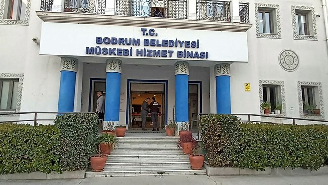 0x0-son-dakika-bodrum-belediyesine-yolsuzluk-operasyonu-1648056070324.jpg