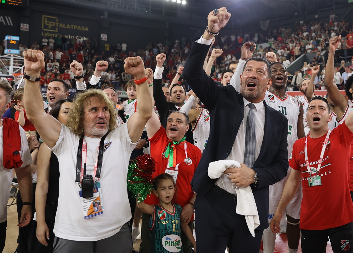 aa-20230610-31394616-31394602-pinar-karsiyaka-basketbol-super-liginde-4-kez-playoff-finaline-yukseldi.jpg