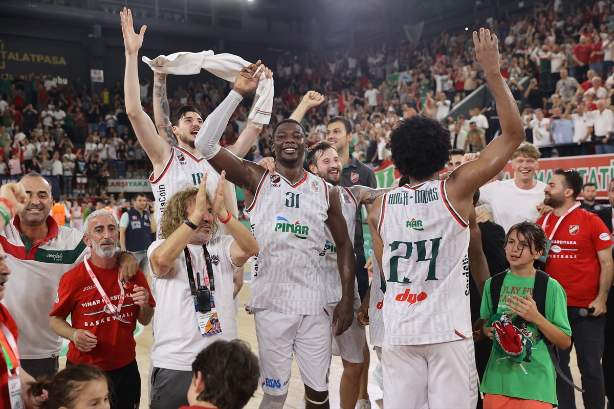 aa-20230610-31394616-31394608-pinar-karsiyaka-basketbol-super-liginde-4-kez-playoff-finaline-yukseldi.jpg