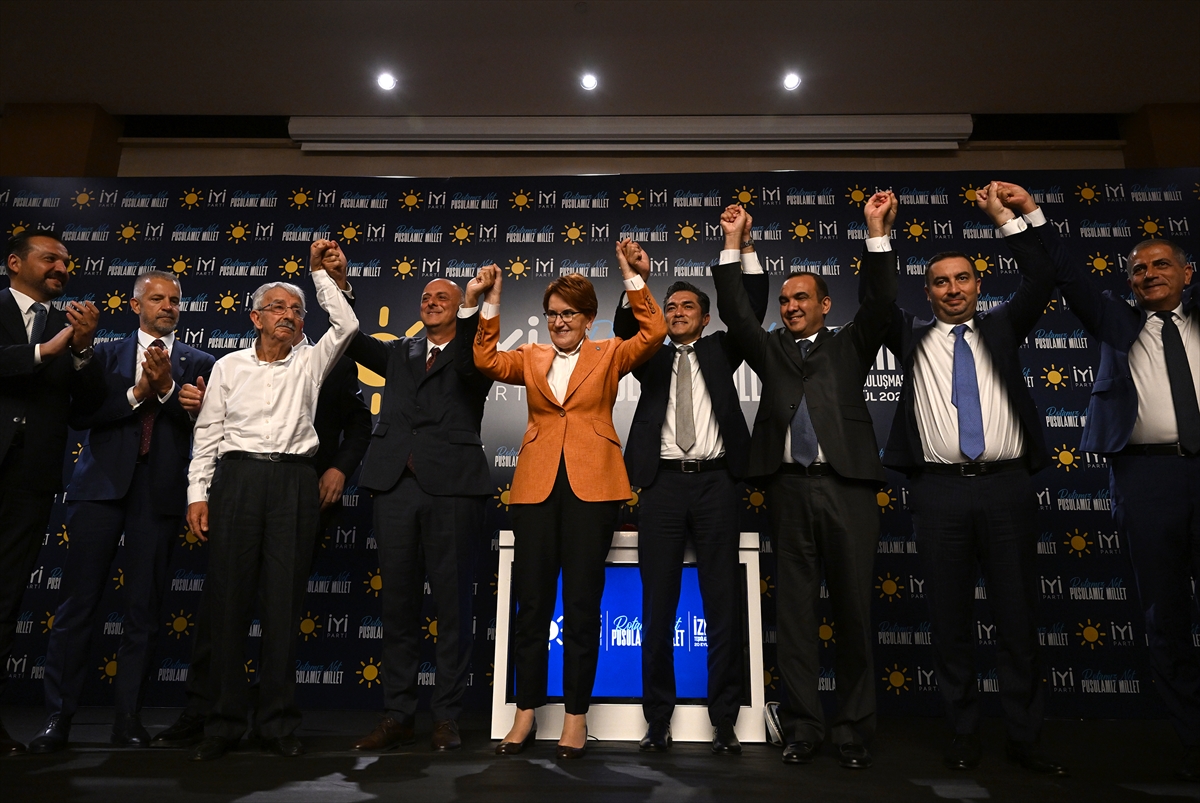 aa-20230920-32200547-32200546-iyi-parti-genel-baskani-meral-aksener-izmirde-konustu.jpg