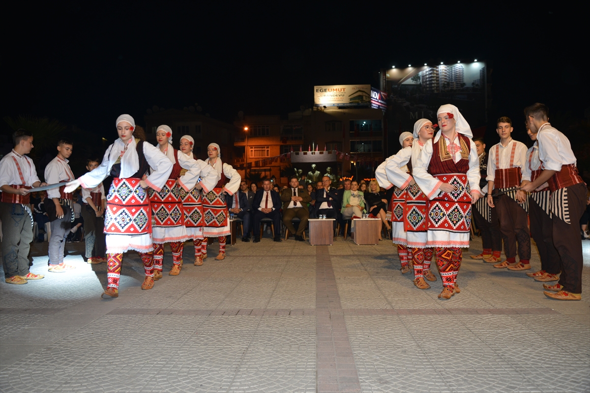 aa-20231028-32555349-32555345-manisada-makedon-muzik-ve-folklor-festivali-gerceklestirildi.jpg