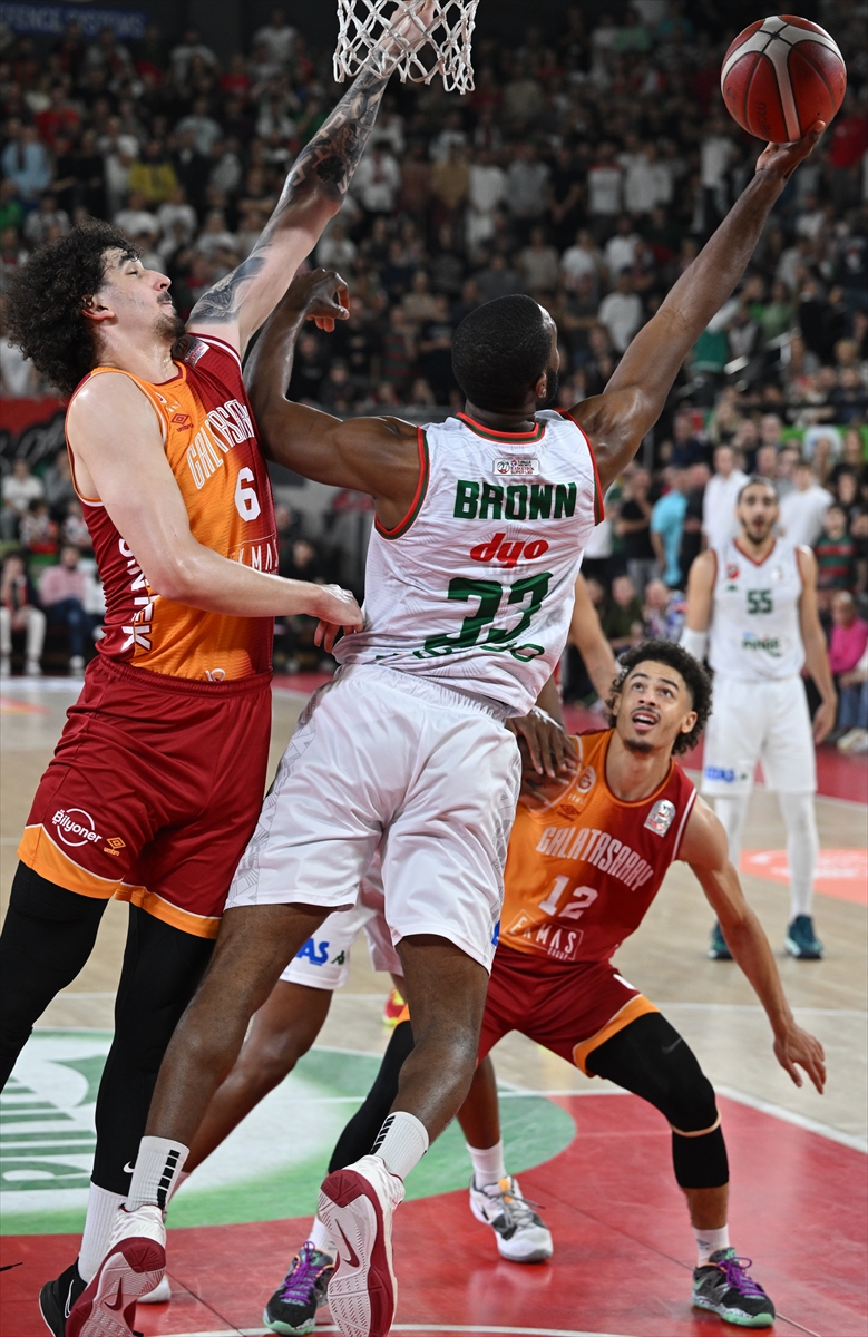 aa-20231209-33144332-33144326-pinar-karsiyaka-galatasaray-ekmas.jpg