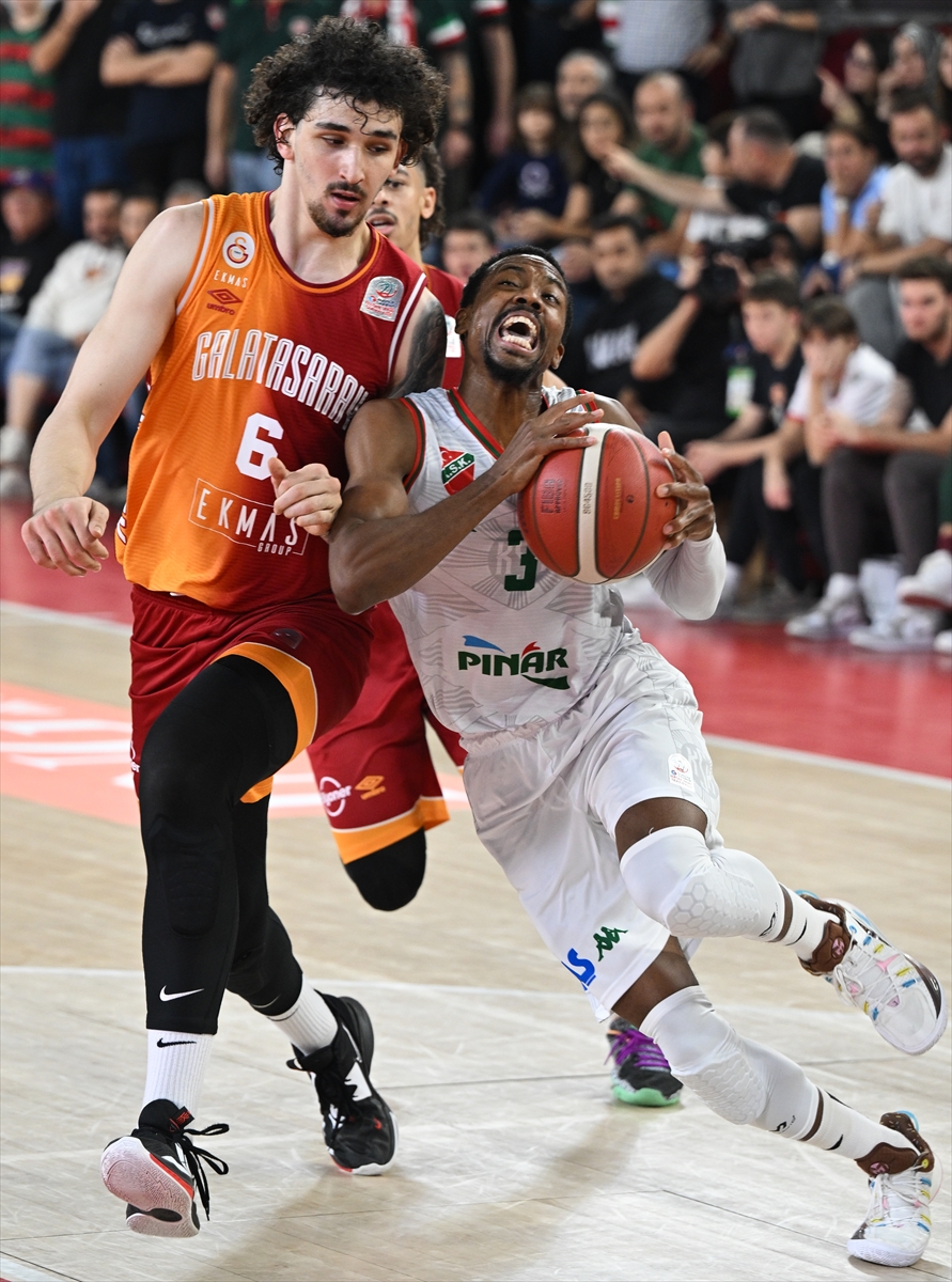 aa-20231209-33144359-33144354-pinar-karsiyaka-galatasaray-ekmas.jpg