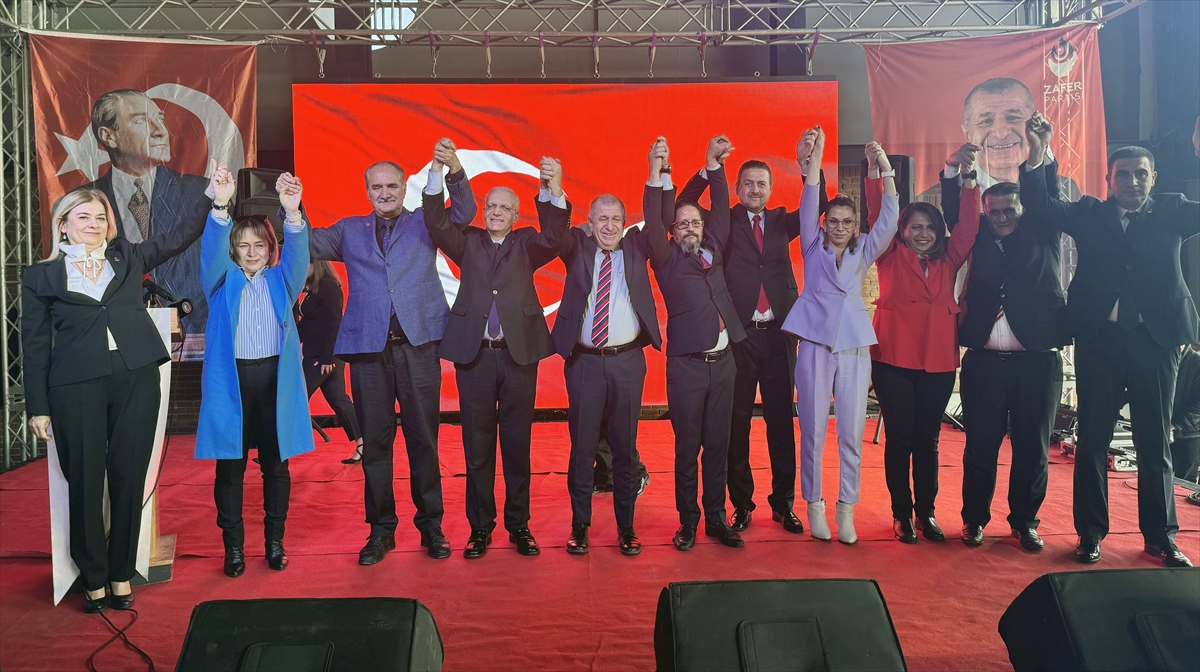 aa-20240128-33553498-33553492-zafer-partisinin-izmirdeki-belediye-baskan-adaylari-tanitildi.jpg