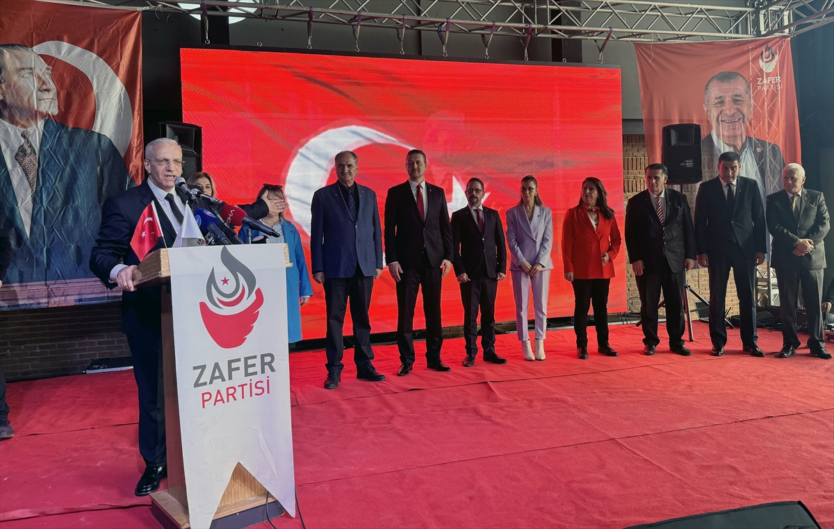 aa-20240128-33553498-33553496-zafer-partisinin-izmirdeki-belediye-baskan-adaylari-tanitildi.jpg