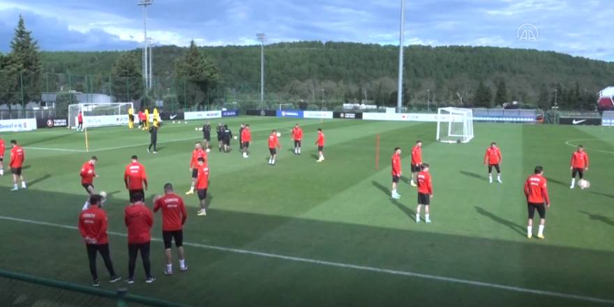 A Milli Futbol Takımı, Lüksemburg maçı hazırlıklarını sürdürdü